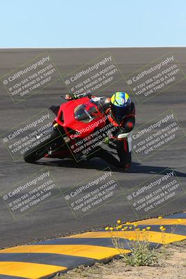 media/Mar-20-2023-Moto Forza (Mon) [[d0bbc59e78]]/1-A Group (Green)/Session 2 (Bowl)/